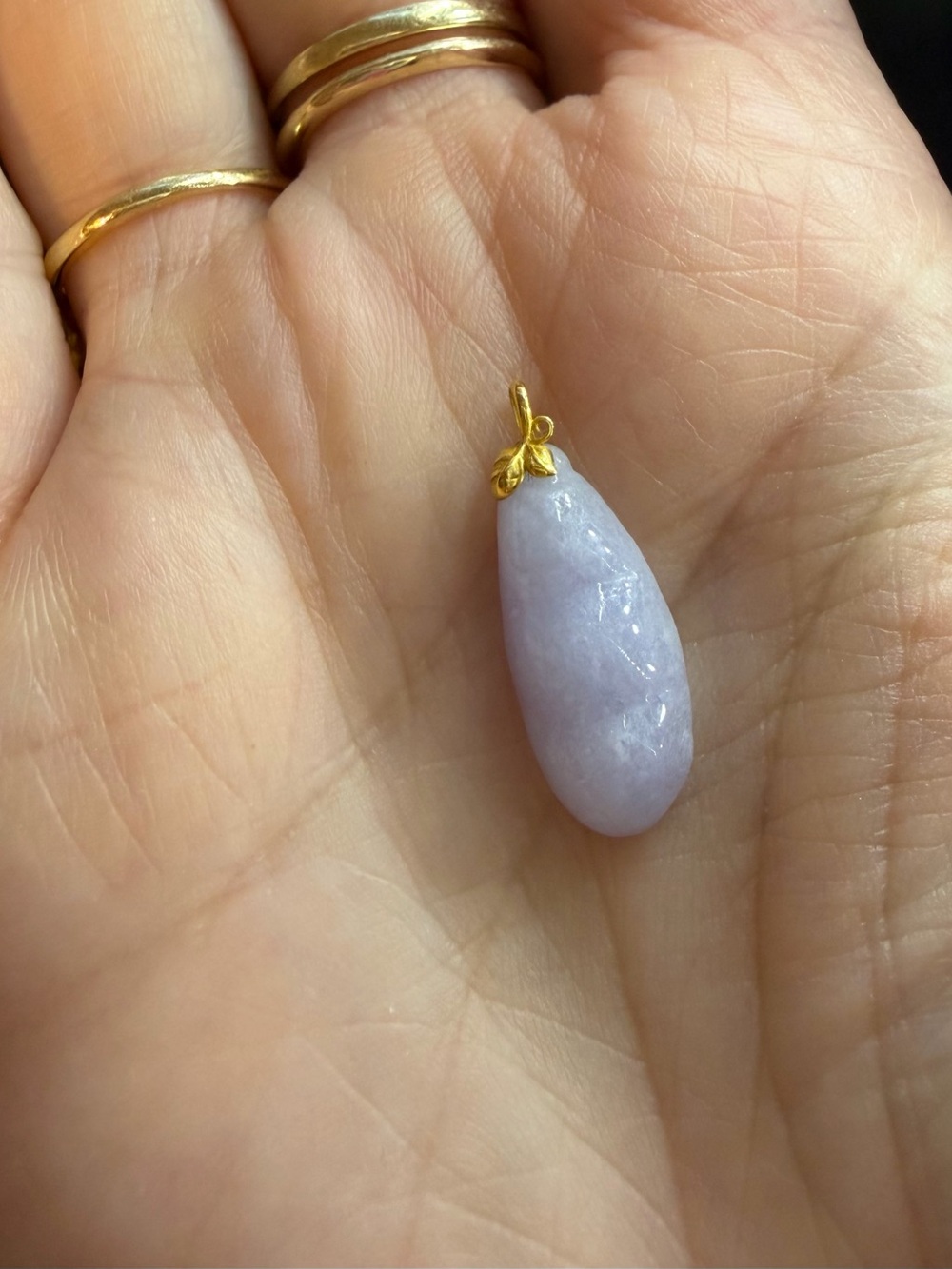 Lavender Type A Jadeite Drop Pea Pendant with 18K Gold Leaf Bail